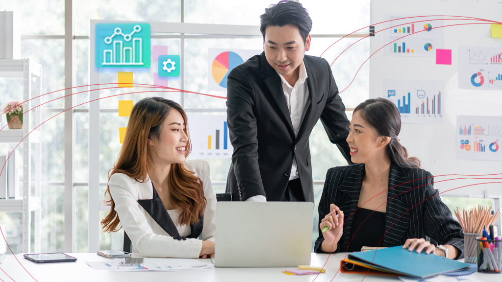 The Crucial Role Of Middle Management: Benefits For Companies And Employees The Crucial Role Of Middle Management: Benefits For Companies And Employees