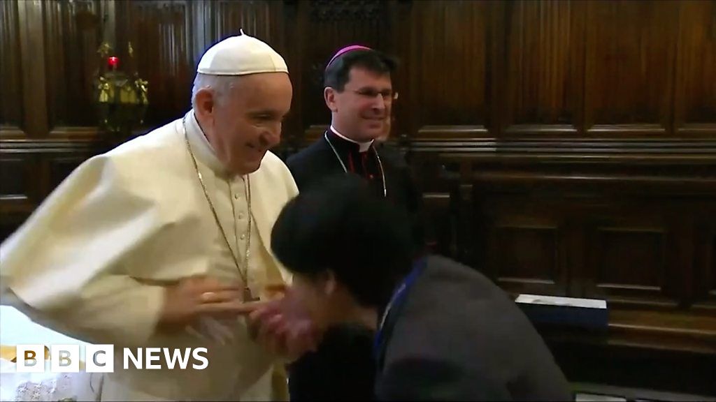 The Significance Of Destroying The Pope's Ring: A Catholic Tradition The Significance Of Destroying The Pope's Ring: A Catholic Tradition