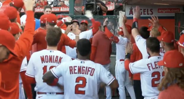 The Story Behind Shohei Ohtani's Restrained Home Run Celebration The Story Behind Shohei Ohtani's Restrained Home Run Celebration