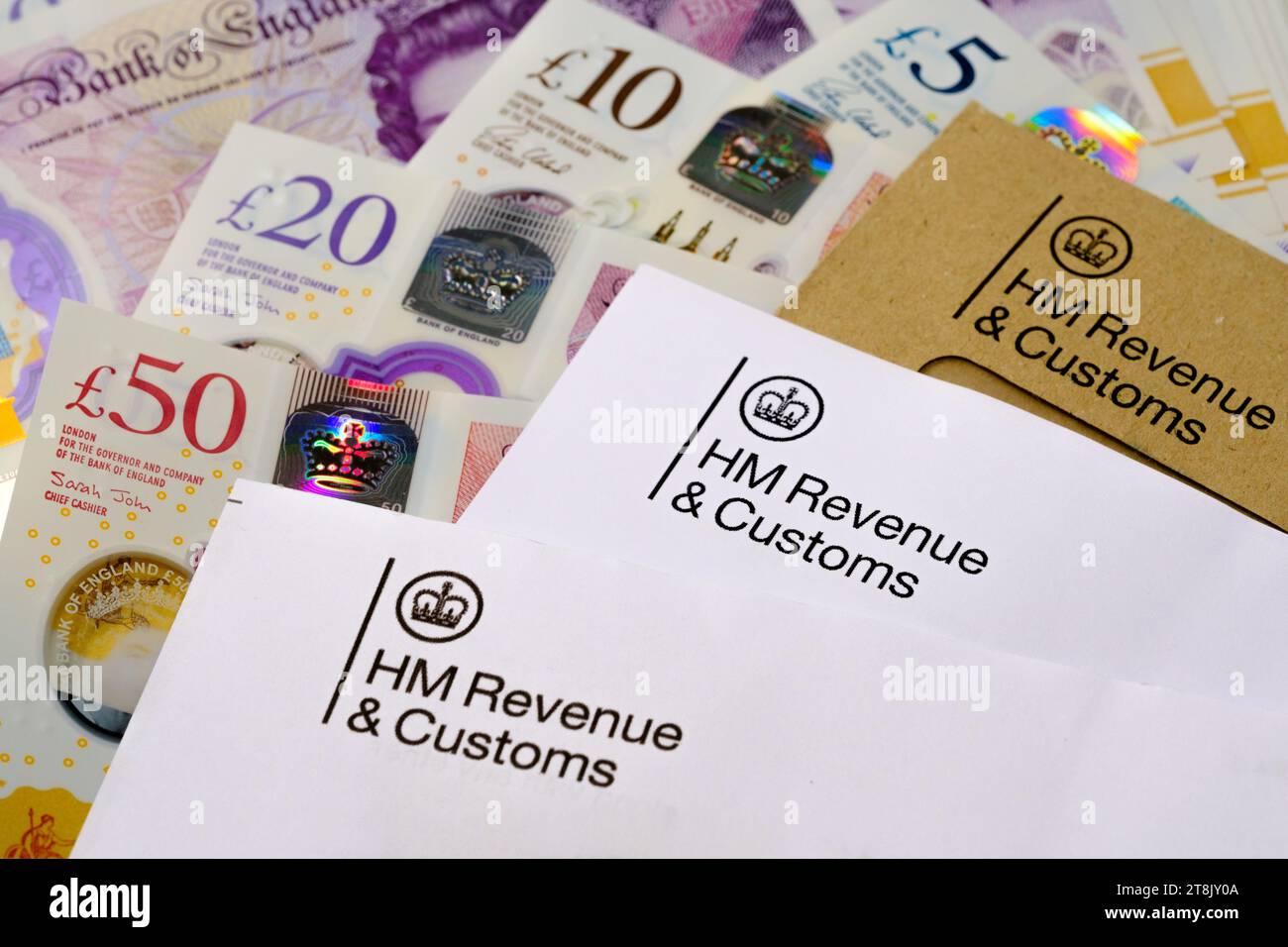 Thousands Of UK Households Receiving HMRC Letters: Income Tax Checks Thousands Of UK Households Receiving HMRC Letters: Income Tax Checks