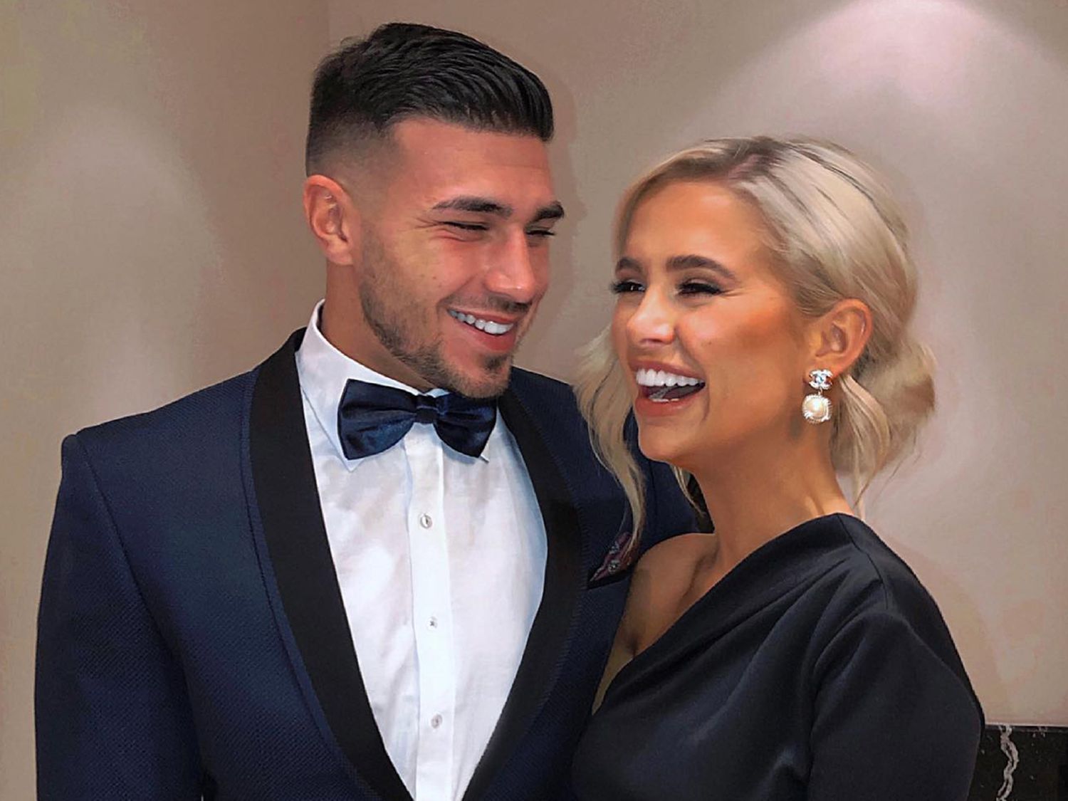 Tommy Fury And Molly: A Dramatic Stage Show And Potential Regret Tommy Fury And Molly: A Dramatic Stage Show And Potential Regret