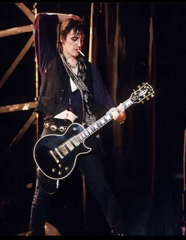 Top 90s Rocker's Rare Remarks On Ex-Wife, The New MAGA Pop Star Top 90s Rocker's Rare Remarks On Ex-Wife, The New MAGA Pop Star
