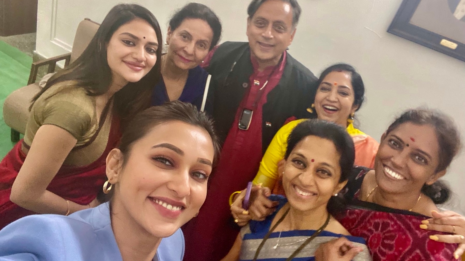 Top News India: Shashi Tharoor Row, YouTuber Spy Scandal, And More Top News India: Shashi Tharoor Row, YouTuber Spy Scandal, And More