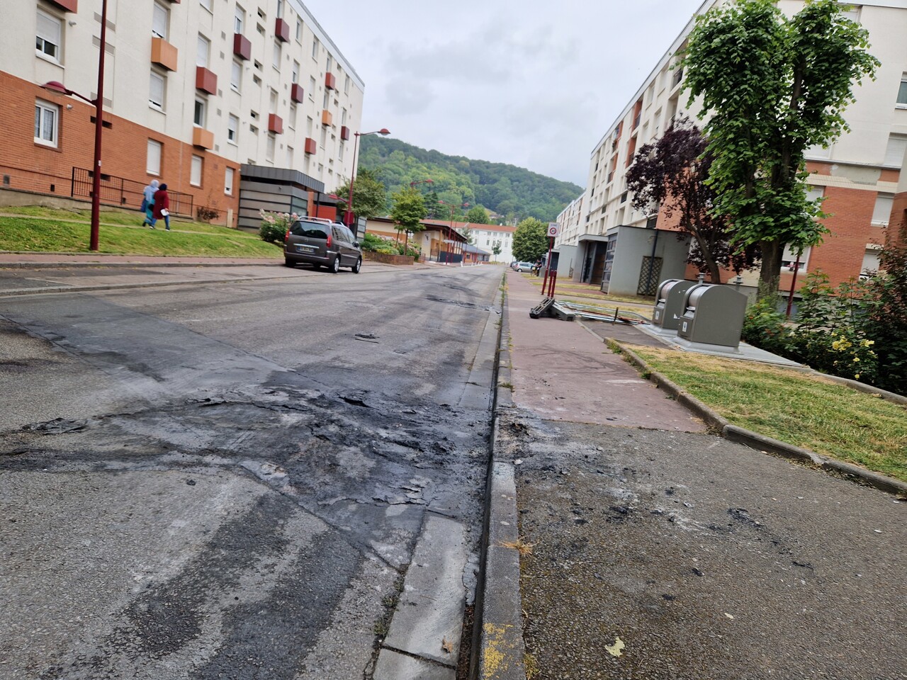 Toulon : Tentative D'intrusion Scolaire Déjouée Par Un Policier Toulon : Tentative D'intrusion Scolaire Déjouée Par Un Policier