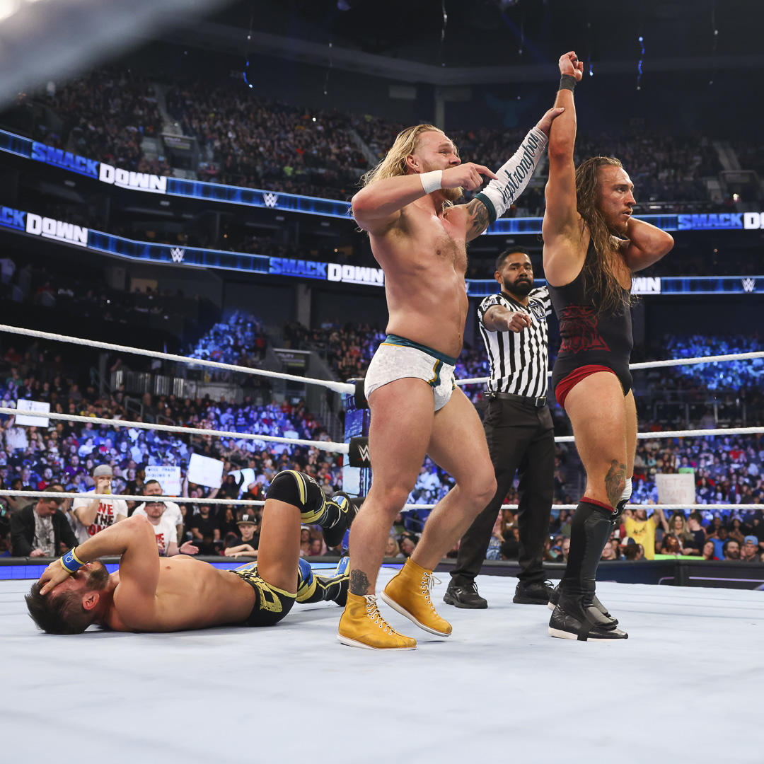 Tyler Bate And Pete Dunne Reunite On WWE Raw Tyler Bate And Pete Dunne Reunite On WWE Raw