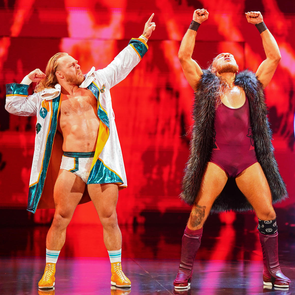 Tyler Bate's WWE Raw Return: Reunited With Pete Dunne Tyler Bate's WWE Raw Return: Reunited With Pete Dunne