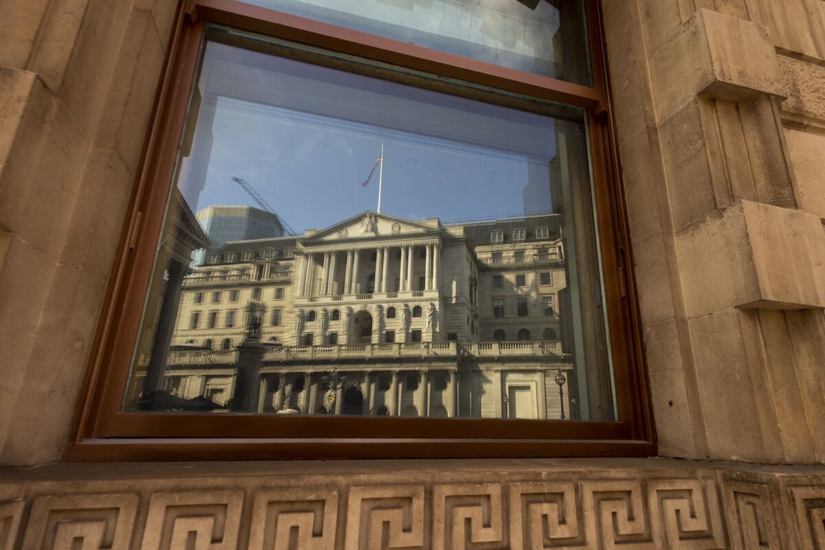 UK Inflation Data Spurs Pound Rise, BOE Rate Cut Bets Diminish UK Inflation Data Spurs Pound Rise, BOE Rate Cut Bets Diminish