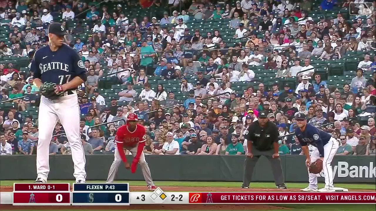 Ward's Grand Slam In 9th Inning Leads Angels To Victory Over Padres Ward's Grand Slam In 9th Inning Leads Angels To Victory Over Padres