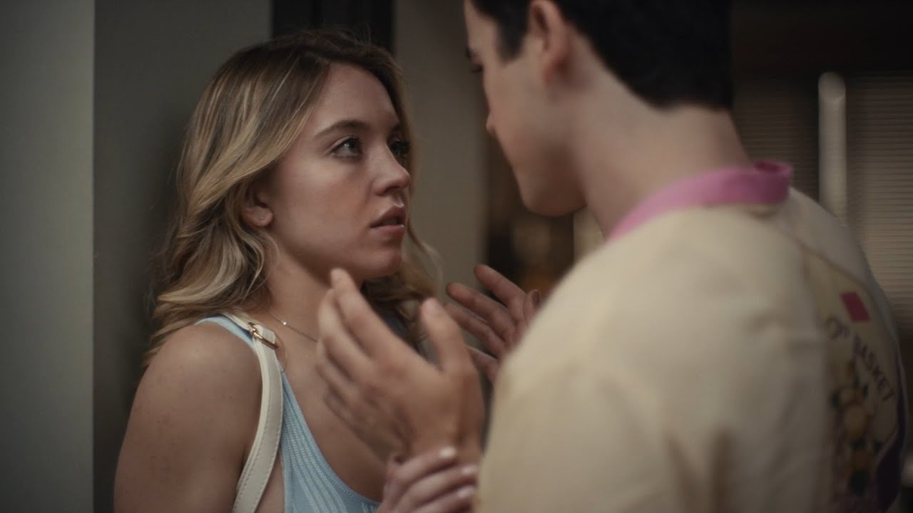 Warner Bros. Developing Film Based On Popular Reddit Post, Starring Sydney Sweeney Warner Bros. Developing Film Based On Popular Reddit Post, Starring Sydney Sweeney