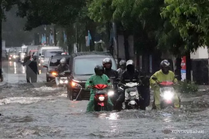 Waspada Hujan Lebat! Prakiraan Cuaca Bandung Dan Jawa Barat (26/3) Waspada Hujan Lebat! Prakiraan Cuaca Bandung Dan Jawa Barat (26/3)