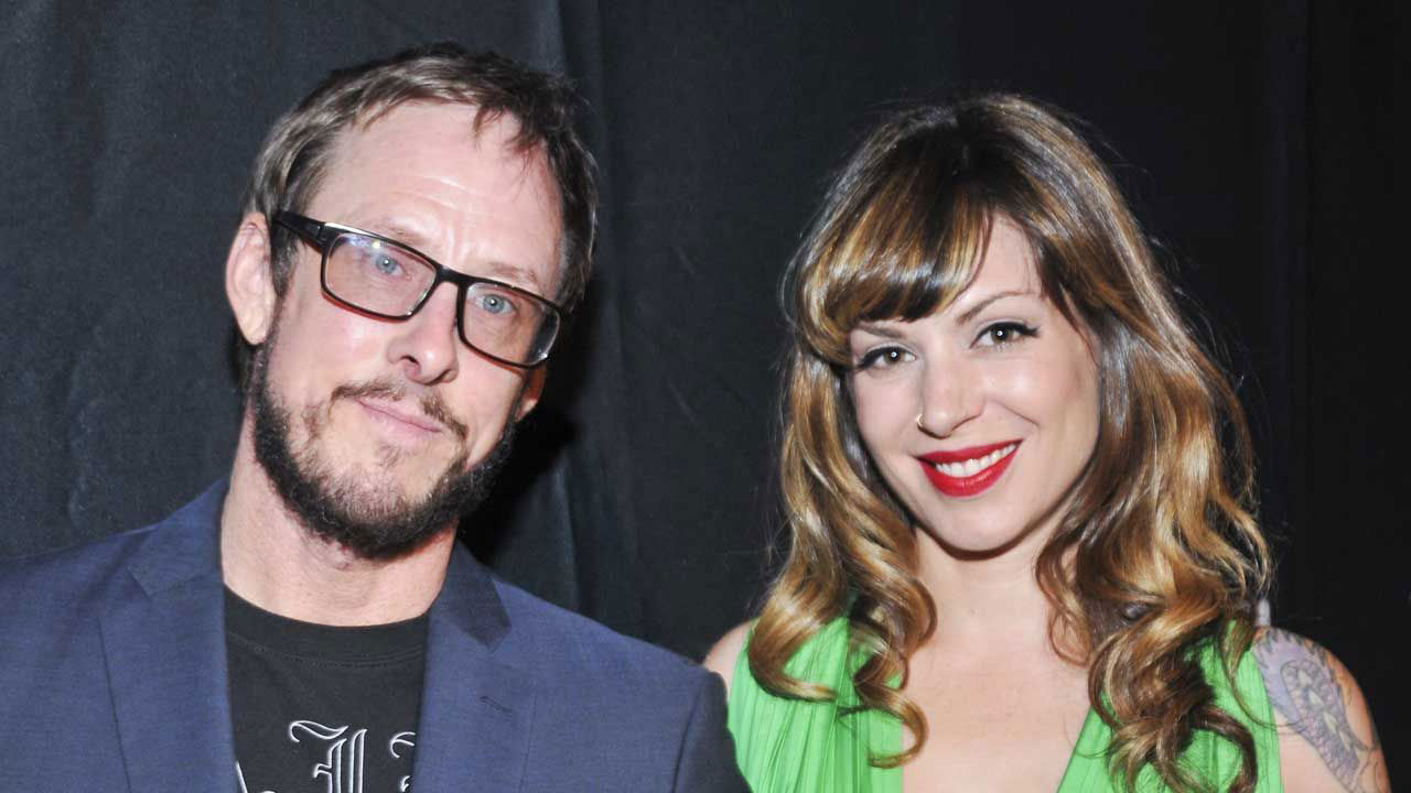 Weezer Bassist's Wife Shot: LAPD Videos Show Chaos And Confusion Weezer Bassist's Wife Shot: LAPD Videos Show Chaos And Confusion