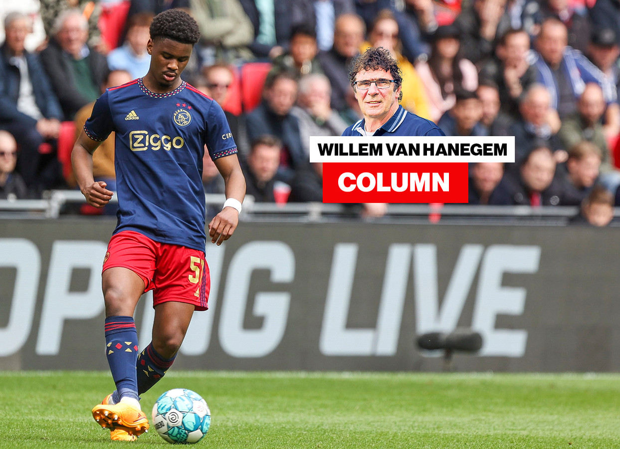 Wie Moet Ajax Aanstellen? Van Hanegem Geeft Advies Wie Moet Ajax Aanstellen? Van Hanegem Geeft Advies