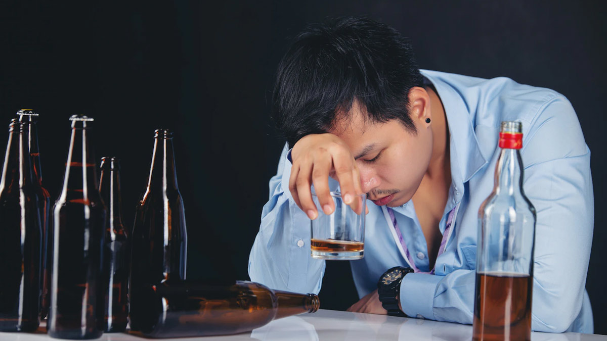 Women's Increased Alcohol Consumption: A Growing Concern For Doctors Women's Increased Alcohol Consumption: A Growing Concern For Doctors