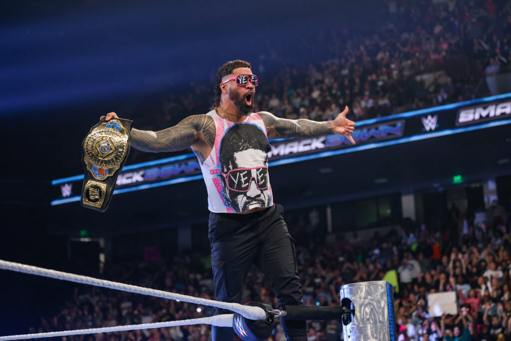 WWE Raw: Rollins, Breakker Target Zayn - A Bullying Showdown? WWE Raw: Rollins, Breakker Target Zayn - A Bullying Showdown?