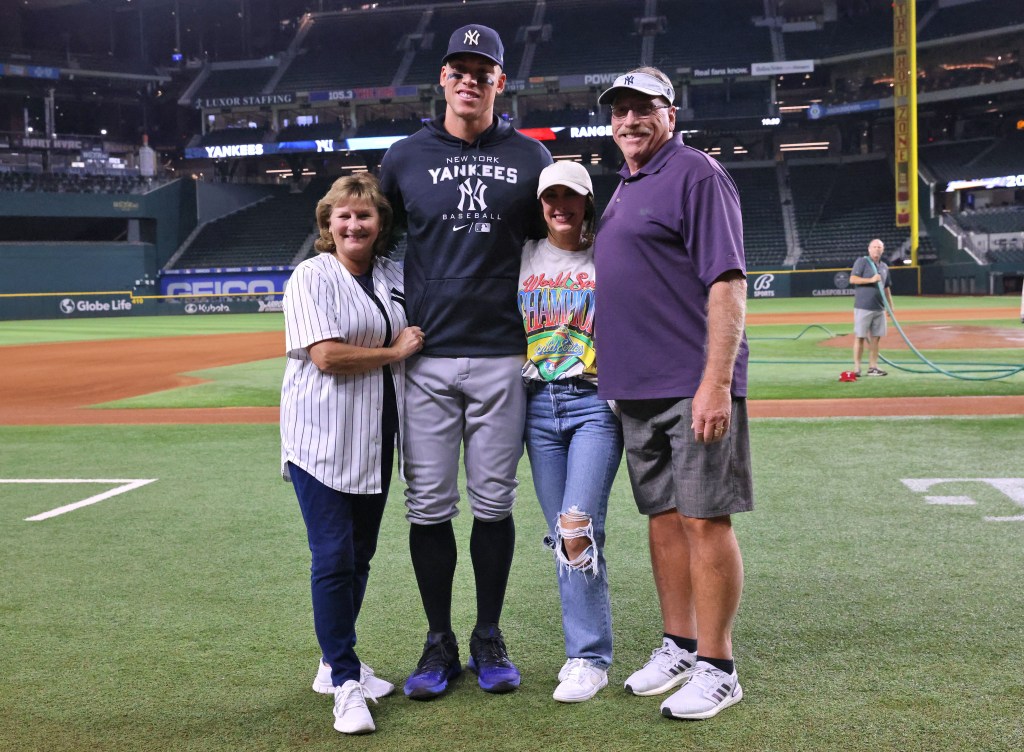 Yankees' Aaron Judge's Historic Home Run Pace: Breaking Records Yankees' Aaron Judge's Historic Home Run Pace: Breaking Records
