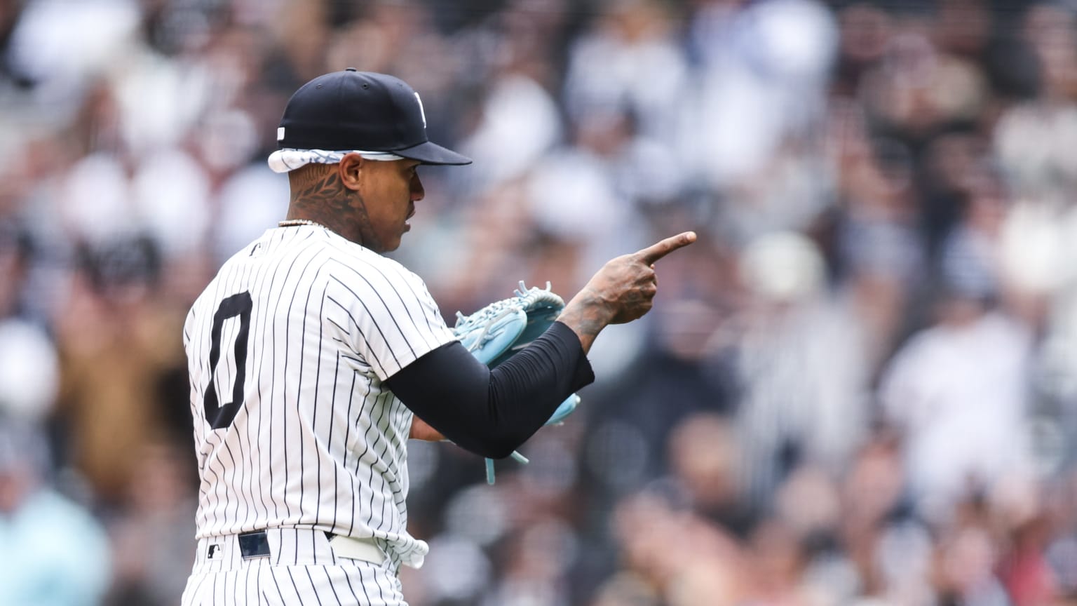 Yankees Defeat Pirates 12-3: Fried's Strong Yankee Debut Yankees Defeat Pirates 12-3: Fried's Strong Yankee Debut