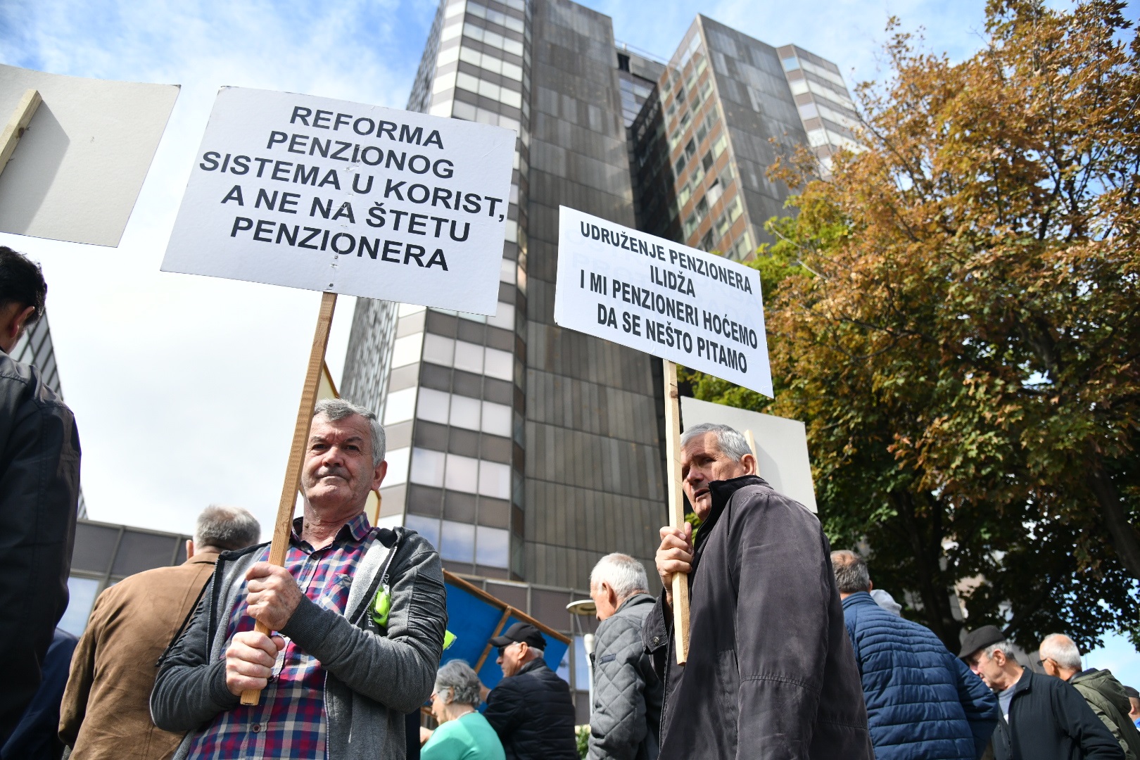 Život Penzionera Milionera: Grad Koji Ih Privlači. Život Penzionera Milionera: Grad Koji Ih Privlači.