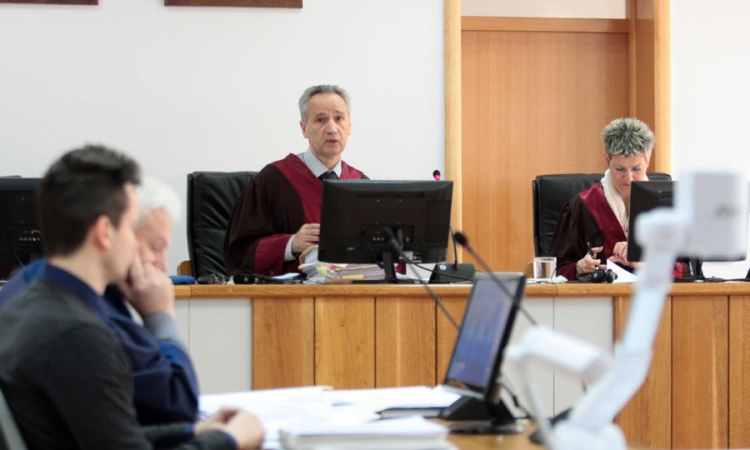 Život Penzionera U Luksuzu: Imovina I Visoki Prihodi Život Penzionera U Luksuzu: Imovina I Visoki Prihodi